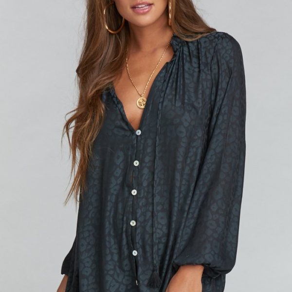 Charcoal Cheetah Silky
