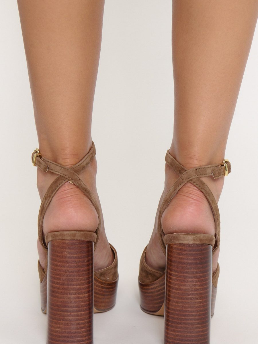Steve Madden Floria Heel ~ Chestnut Suede