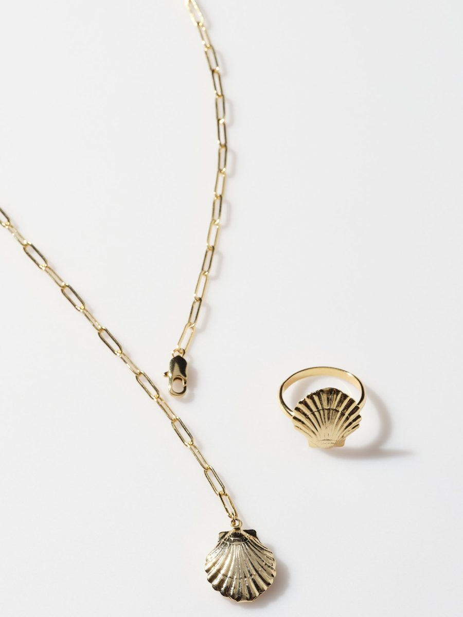 Faithy Jewels Sophie Shell Ring ~ Gold