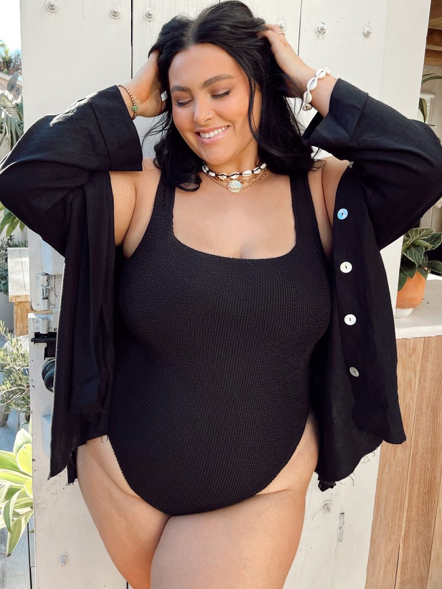 The Scrunch One Piece ~ Black Scrunch