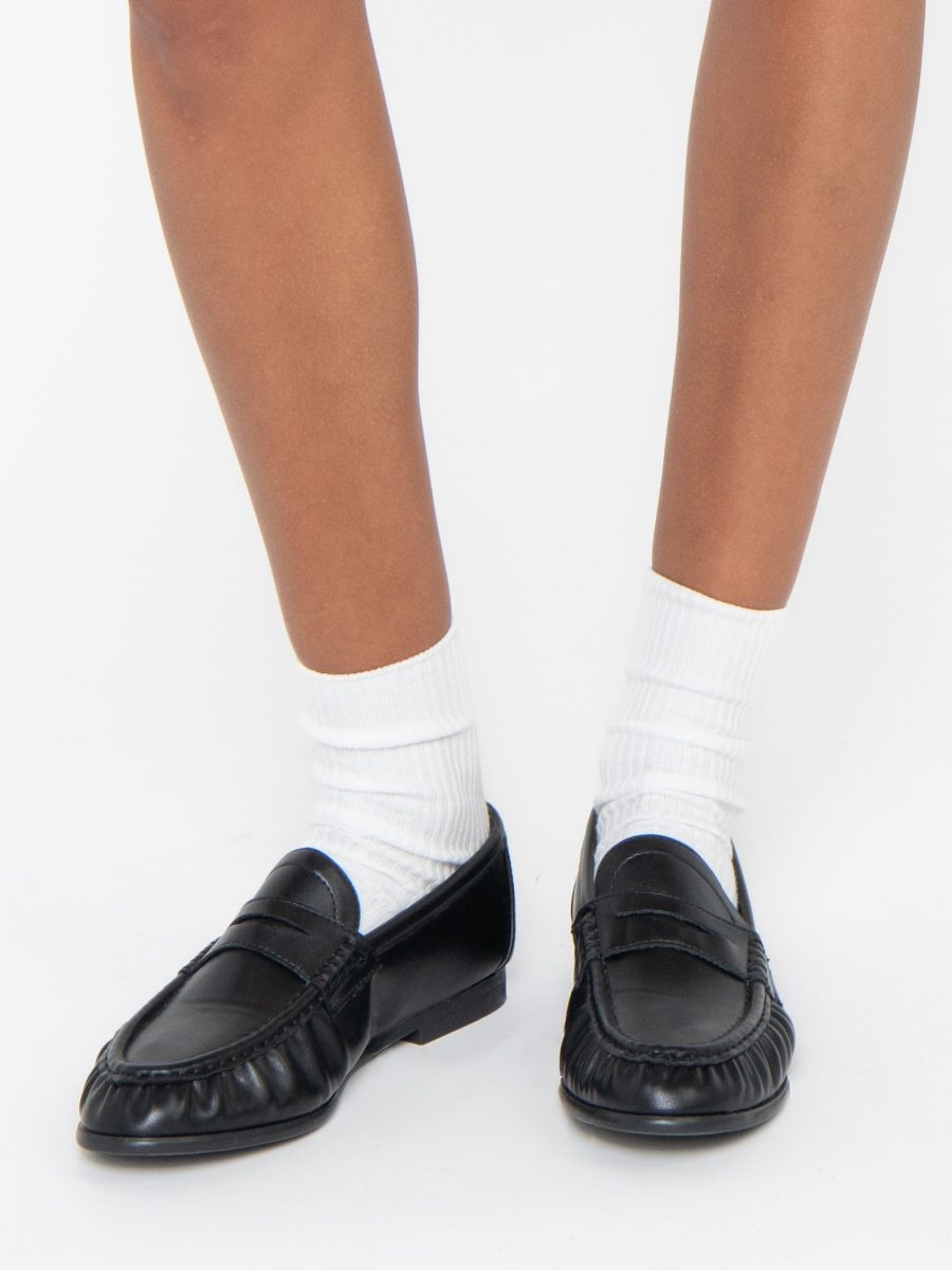 Matisse Carlton Loafer ~ Black