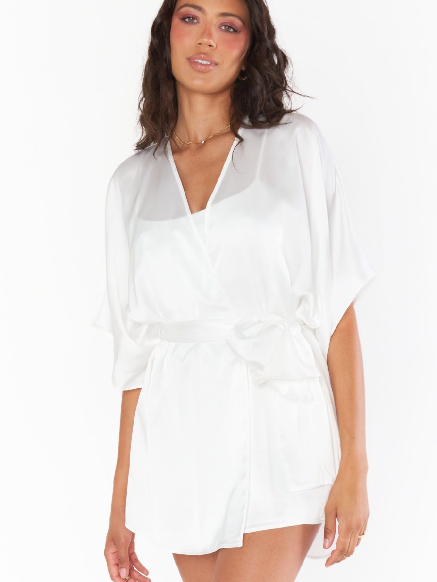 First Look Robe ~ Ivory Luxe Satin