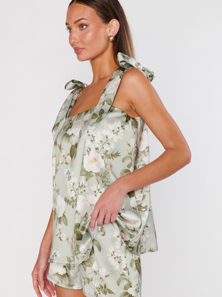 Glam Time Shorts ~ Secret Garden