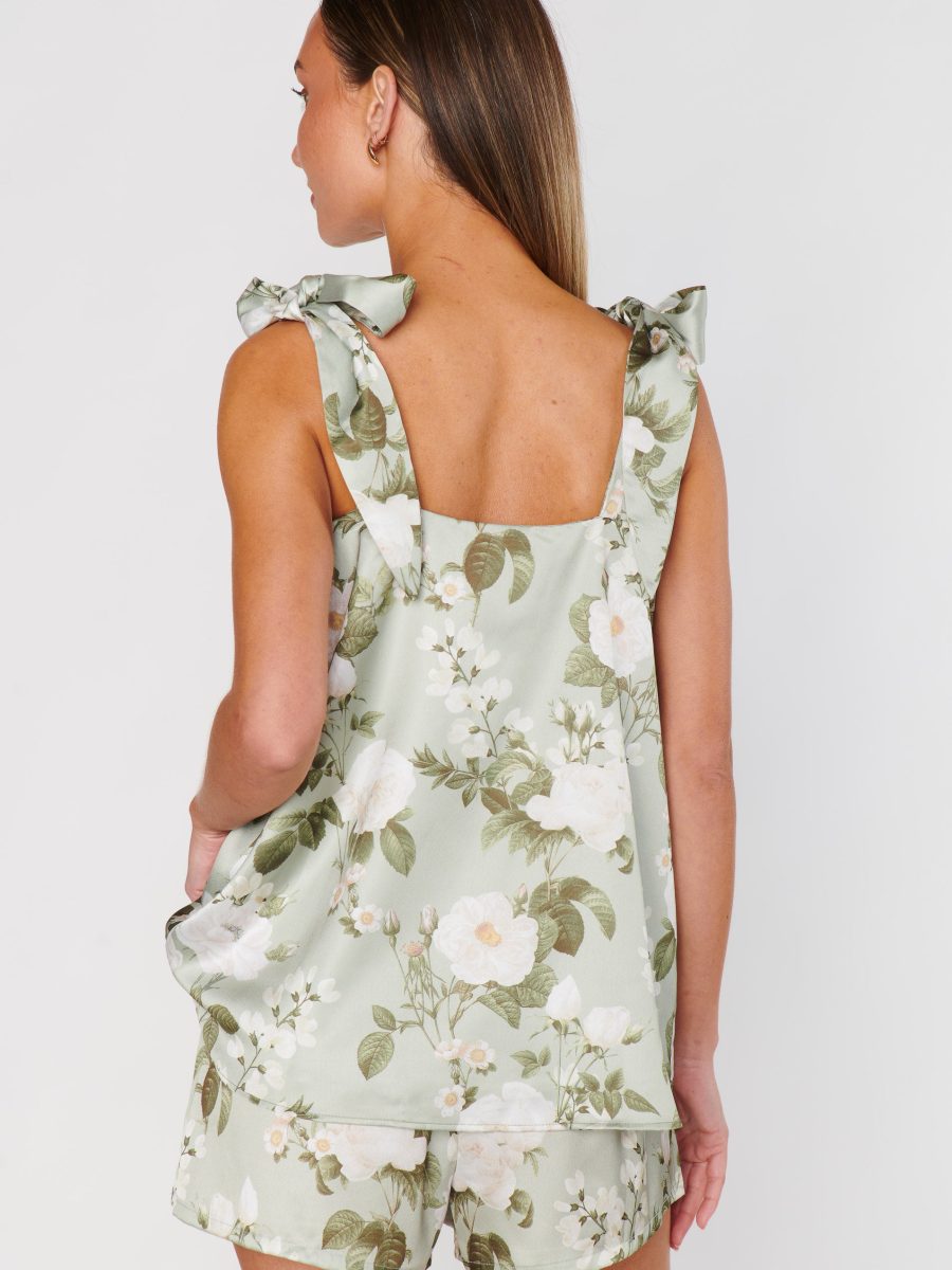 Glam Time Shorts ~ Secret Garden