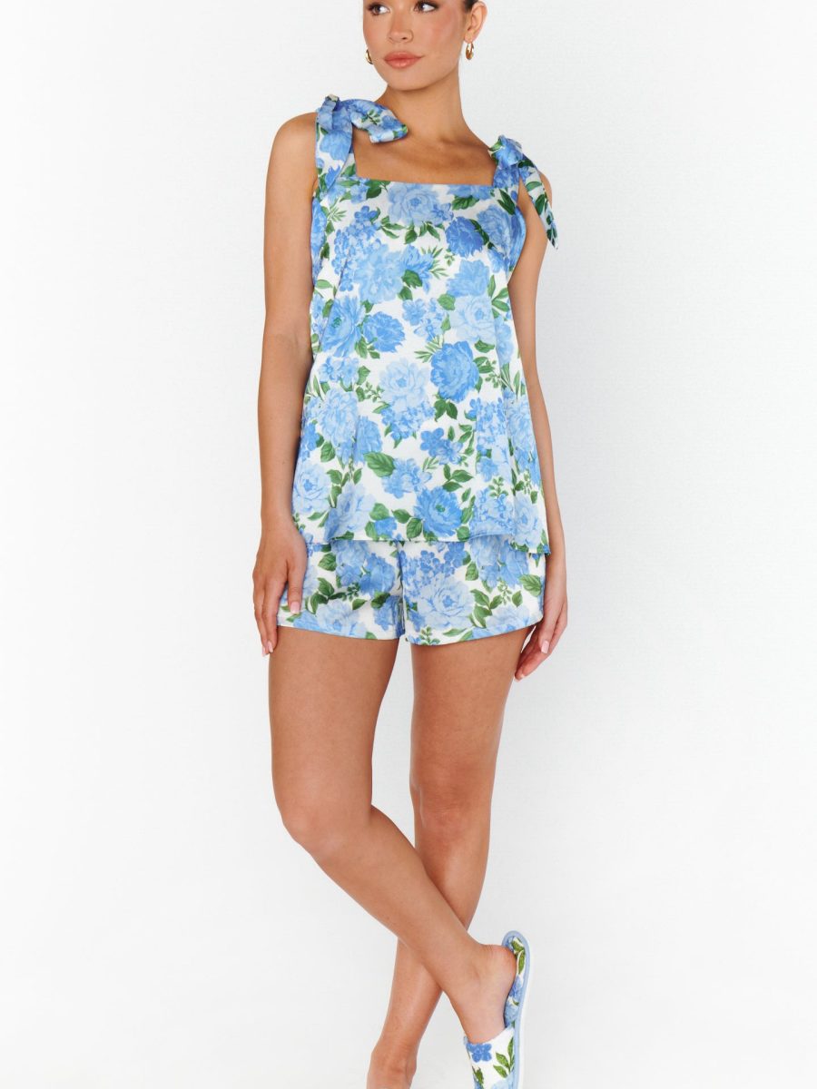 Makeup Tank ~ Cottage Floral Blue