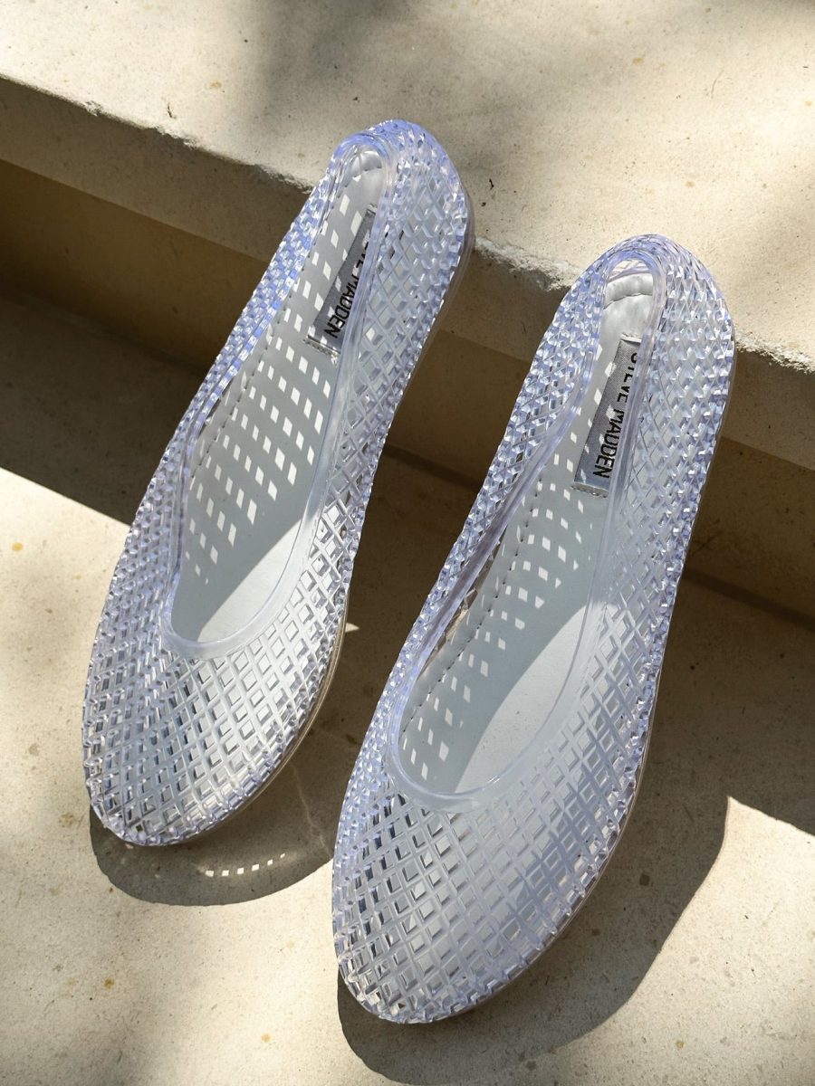 Steve Madden Gyzmo Jelly Flat ~ Clear
