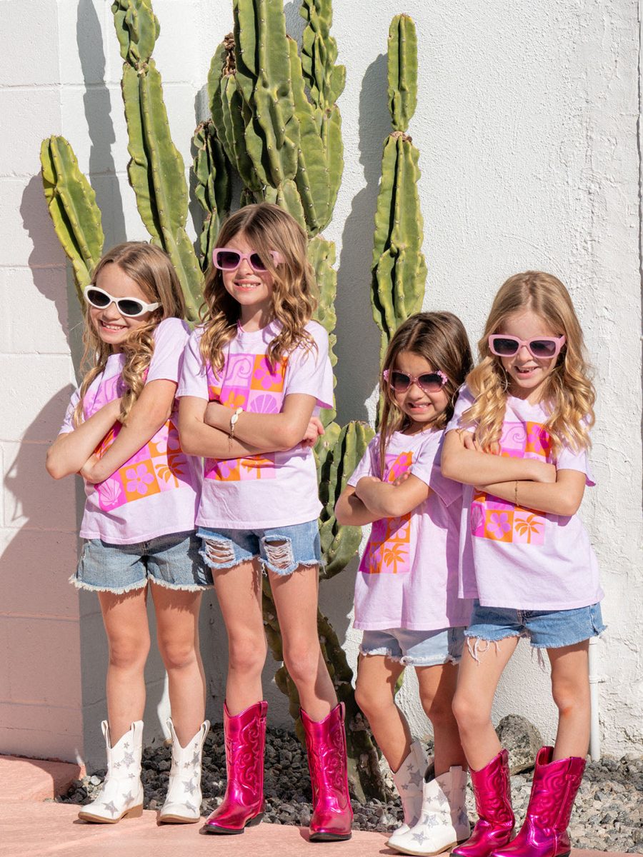 Little Travis Tee ~ Pink Daisy Graphic