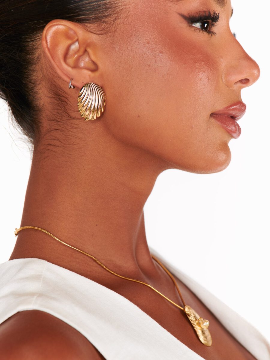 Faithy Jewels Lacy Earrings ~ Gold