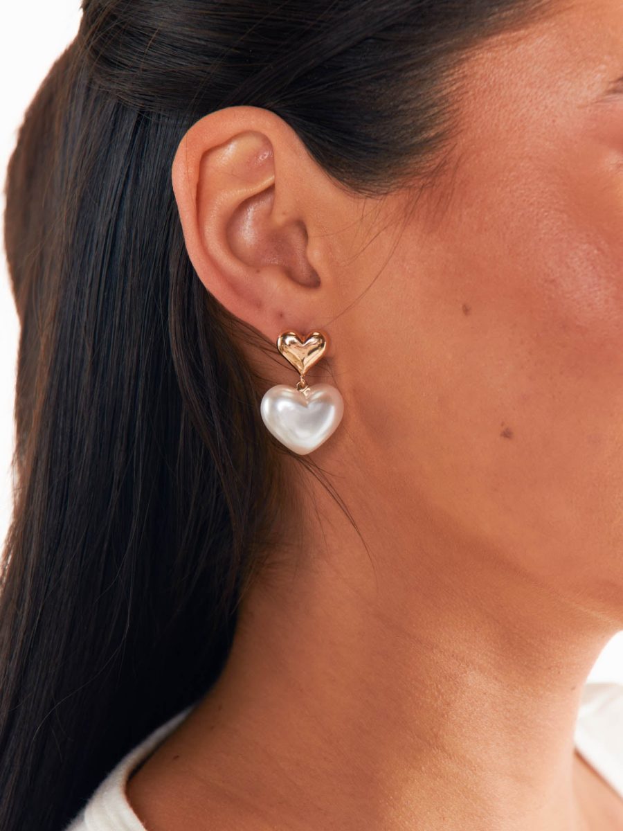 Pearly Hearts Drop Earring ~ Gold/Pearl