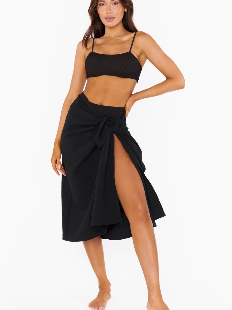 Kiran Sarong ~ Black Crinkle Flow