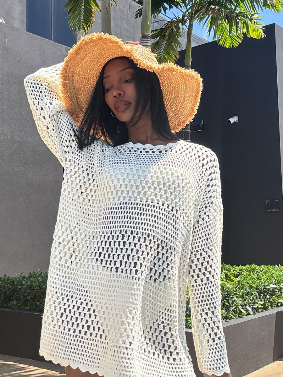 Paula Pullover ~ White Crochet