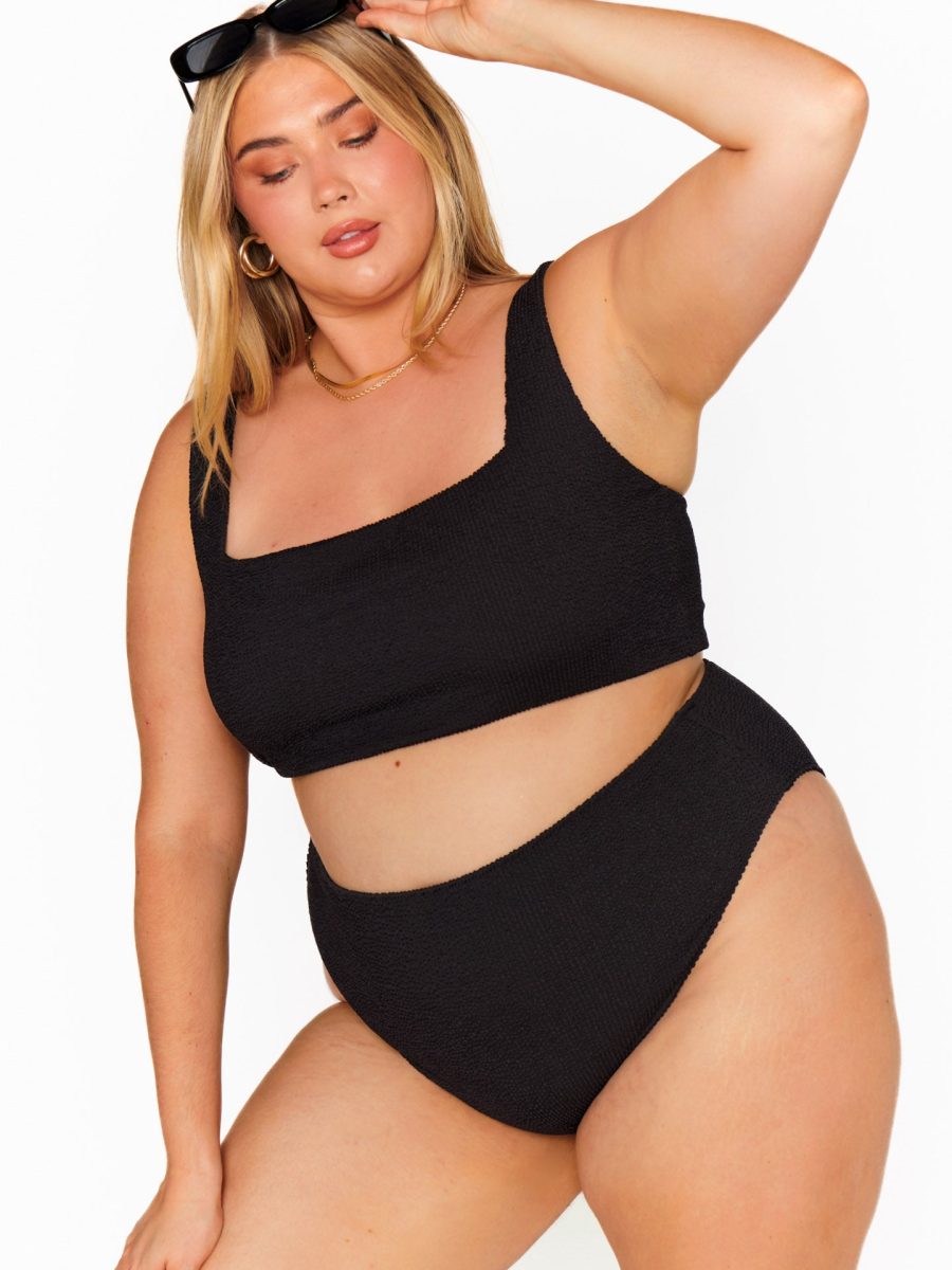 Sail Bottom ~ Black Scrunch