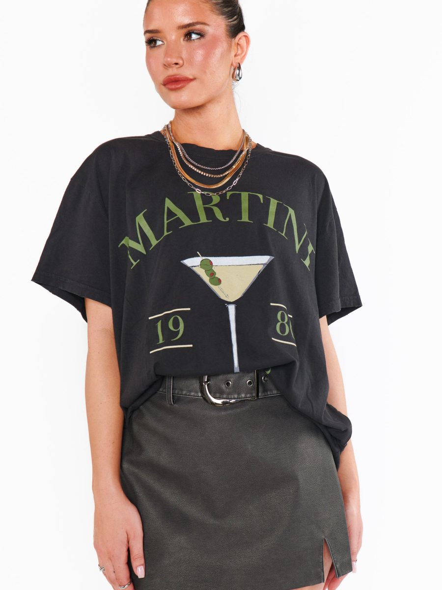 Tom Tee ~ Martini Social Club Graphic