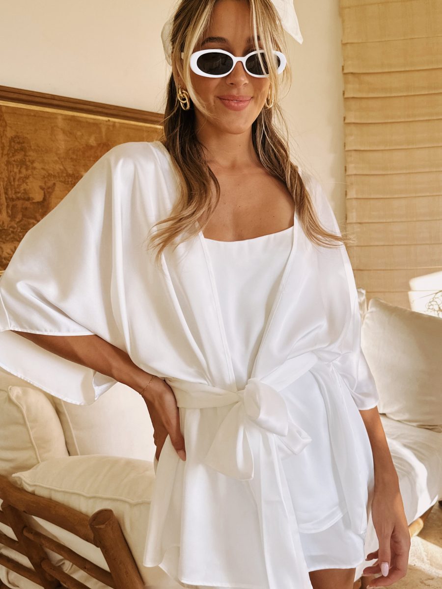First Look Robe ~ Ivory Luxe Satin