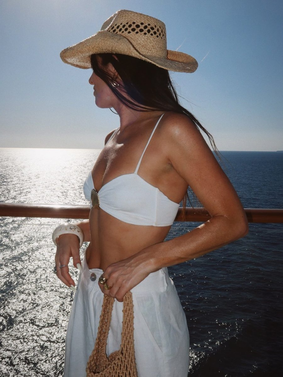 Ibiza Top ~ White with Gold Seashell