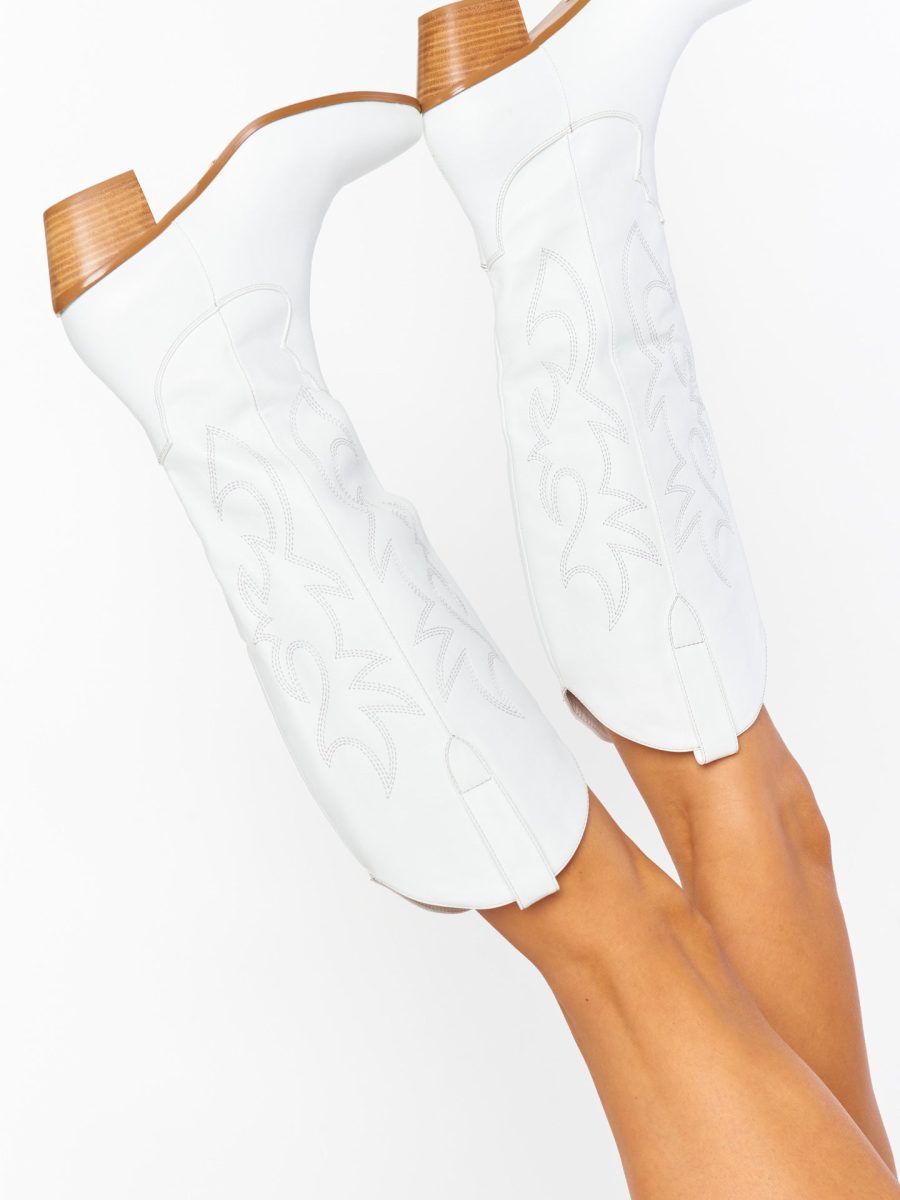 Billini Urson Cowboy Boots ~ White