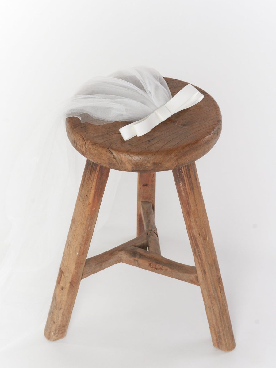 Ari Bow Veil ~ White